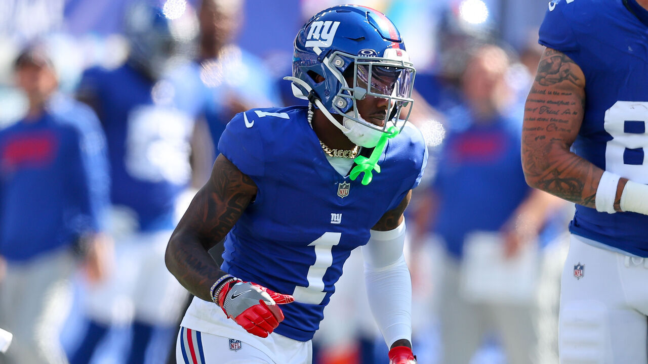 EAST RUTHERFORD, NJ - SEPTEMBER 28: Malik Nabers #1 of the New York Giants during the game against the Los Angeles Chargers on September 28, 2025 at MetLife Stadium in East Rutherford, New Jersey.