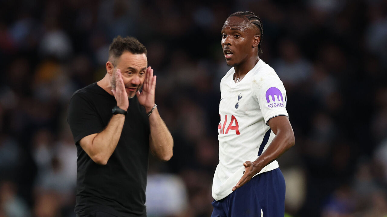 LONDON, ENGLAND - SEPTEMBER 12: Roberto De Zerbi, Manager of Tottenham Hotspur, interacts with Mathys Tel of Tottenham Hotspur after during the Premier League 2026/27 match between Tottenham Hotspur and Everton at Tottenham Hotspur Stadium on September 12, 2026 in London, England.