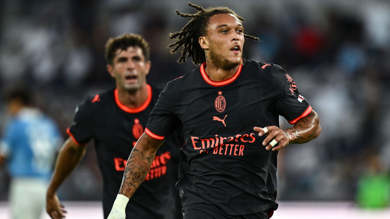 ROME, ITALY - SEPTEMBER 12: Diego Moreira of Milan celebrates his goal during the Serie A match between SS Lazio and AC Milan at Stadio Olimpico on September 12, 2026 in Rome, Italy.
