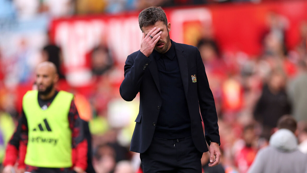 MANCHESTER, ENGLAND - SEPTEMBER 13: Michael Carrick, Manager of Manchester United, dejected during the Premier League 2026/27 match between Manchester United and Manchester City at Old Trafford on September 13, 2026 in Manchester, England.