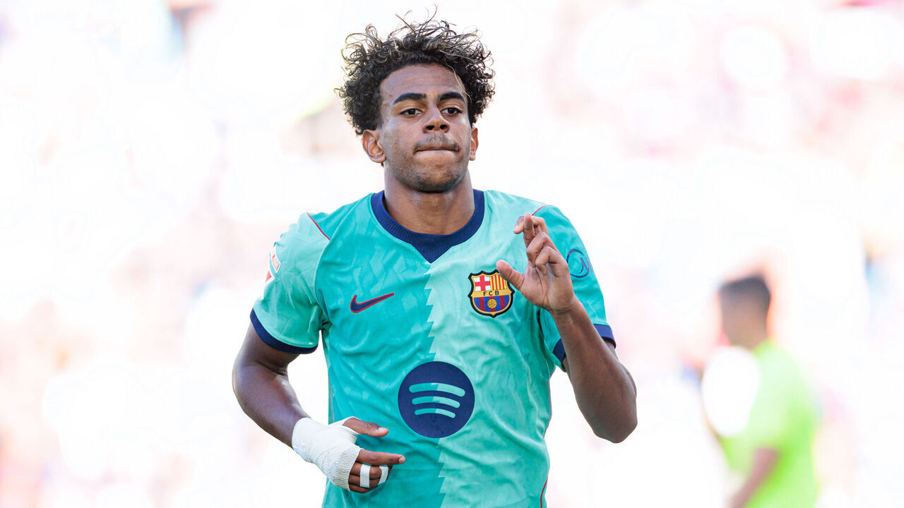 VALENCIA, SPAIN - 2026/09/13: Lamine Yamal (FC Barcelona) seen in action celebrating after scoring goal during LaLiga EA SPORTS 2026/2027 game between teams of UD Levante and FC Barcelona.Final Score: UD Levante 2- 4 FC Barcelona.