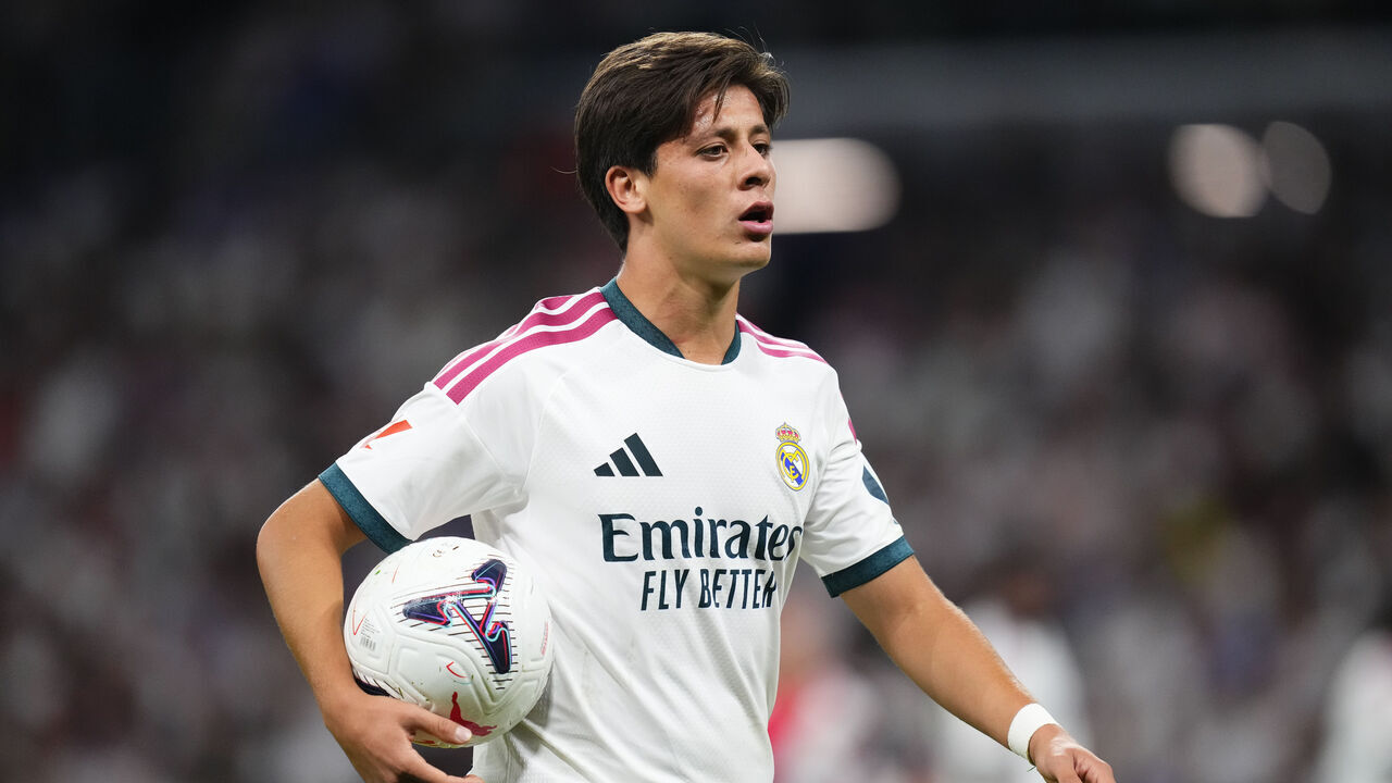 Arda Guler attacking midfield of Real Madrid and Turkiye during the LaLiga EA Sports 2026/27 match between Real Madrid and Rayo Vallecano de Madrid at Estadio Santiago Bernabeu on September 12, 2026 in Madrid, Spain.