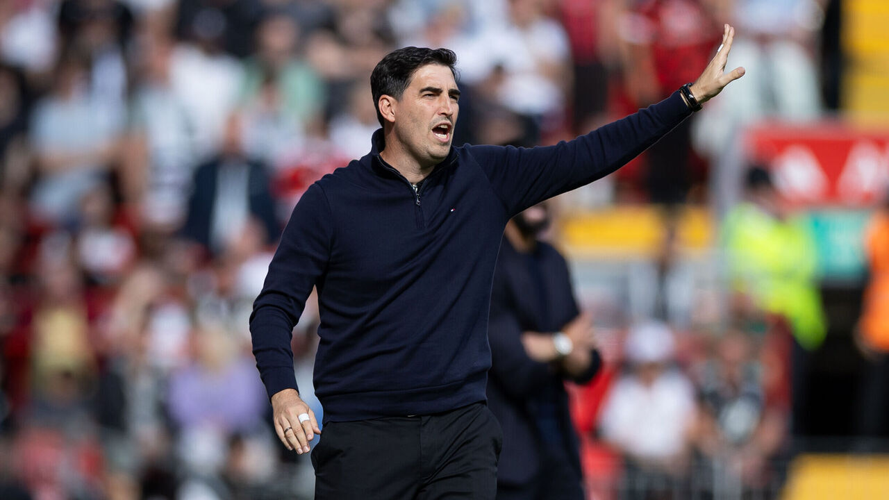 LIVERPOOL, ENGLAND - SEPTEMBER 12: Andoni Iraola manager of Liverpool gestures during the Premier League 2026/27 match between Liverpool FC and Fulham at Anfield on September 12, 2026 in Liverpool, England.