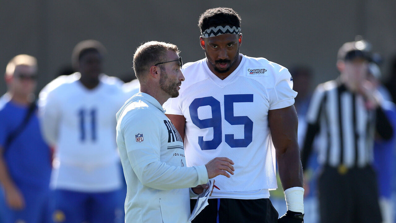 LOS ANGELES, CALIFORNIA - JULY 27: Head coach Sean McVay of the Los Angeles Rams talks with Myles Garrett #95 during the Los Angeles Rams Training Camp at Loyola Marymount University on July 27, 2026 in Los Angeles, California.