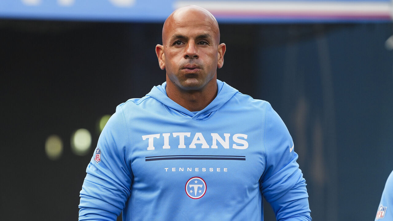 NASHVILLE, TENNESSEE - AUGUST 29: Head coach Robert Saleh of the Tennessee Titans walks out of the tunnel prior to an NFL preseason game against the Chicago Bears at Nissan Stadium on August 29, 2026 in Nashville, Tennessee.