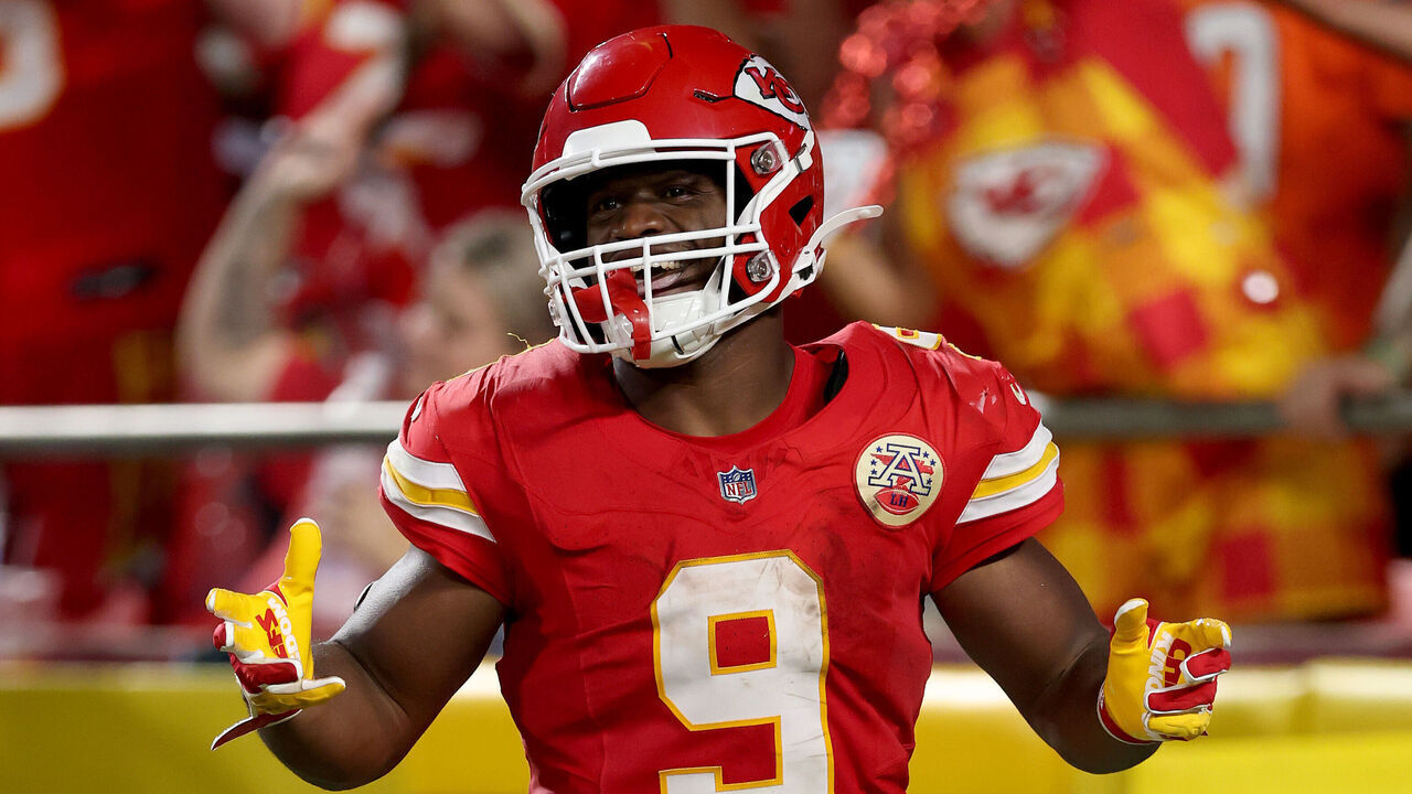 KANSAS CITY, MISSOURI - SEPTEMBER 14: Kenneth Walker III #9 of the Kansas City Chiefs celebrates after scoring a 60 yard touchdown against the Denver Broncos during the third quarter in the game at Arrowhead Stadium on September 14, 2026 in Kansas City, Missouri.