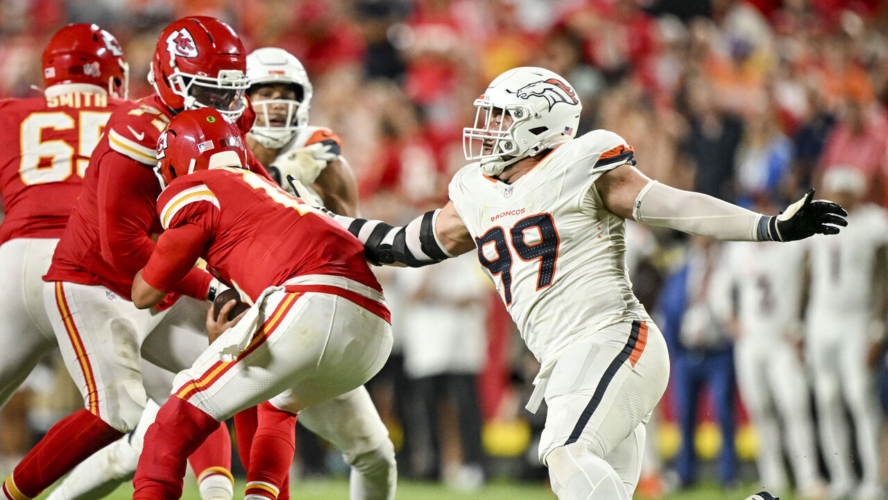 KANSAS CITY , MO - SEPTEMBER 14: Zach Allen (99) of the Denver Broncos sacks Patrick Mahomes (15) of the Kansas City Chiefs during the fourth quarter of the Chiefs' 31-10 win at Arrowhead Stadium in Kansas City, Missouri on Monday, September 14, 2026.
