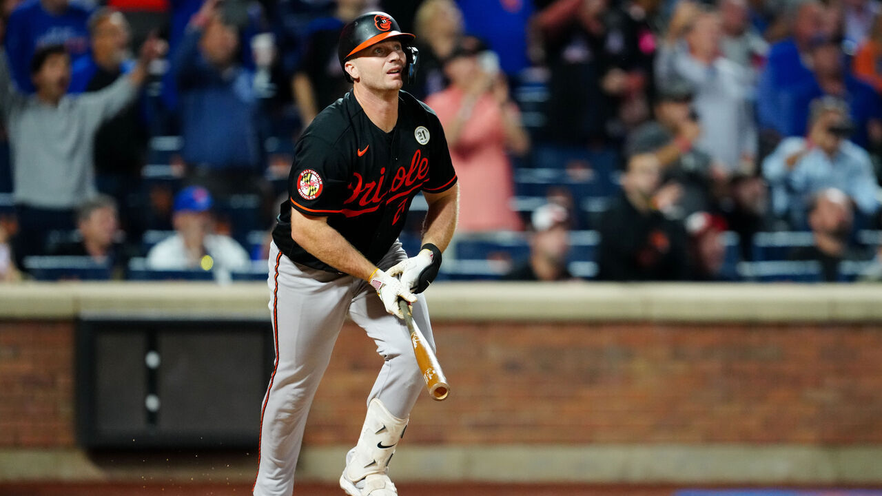 NEW YORK, NY - SEPTEMBER 15: Pete Alonso #25 of the Baltimore Orioles bats during the game between the Baltimore Orioles and the New York Mets at Citi Field on Tuesday, September 15, 2026 in New York, New York.