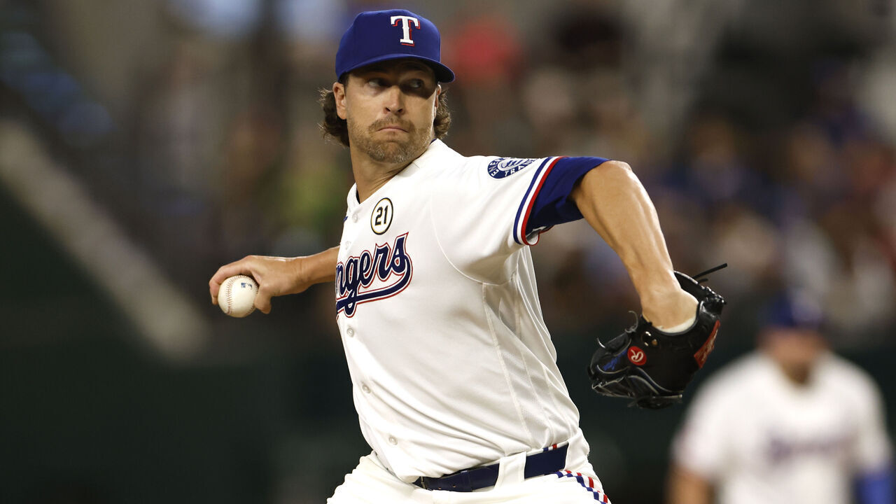 ARLINGTON, TEXAS - SEPTEMBER 15: Jacob Degrom #48 of the Texas Rangers pitches against the Boston Red Sox during the first inning at Globe Life Field on September 15, 2026 in Arlington, Texas.