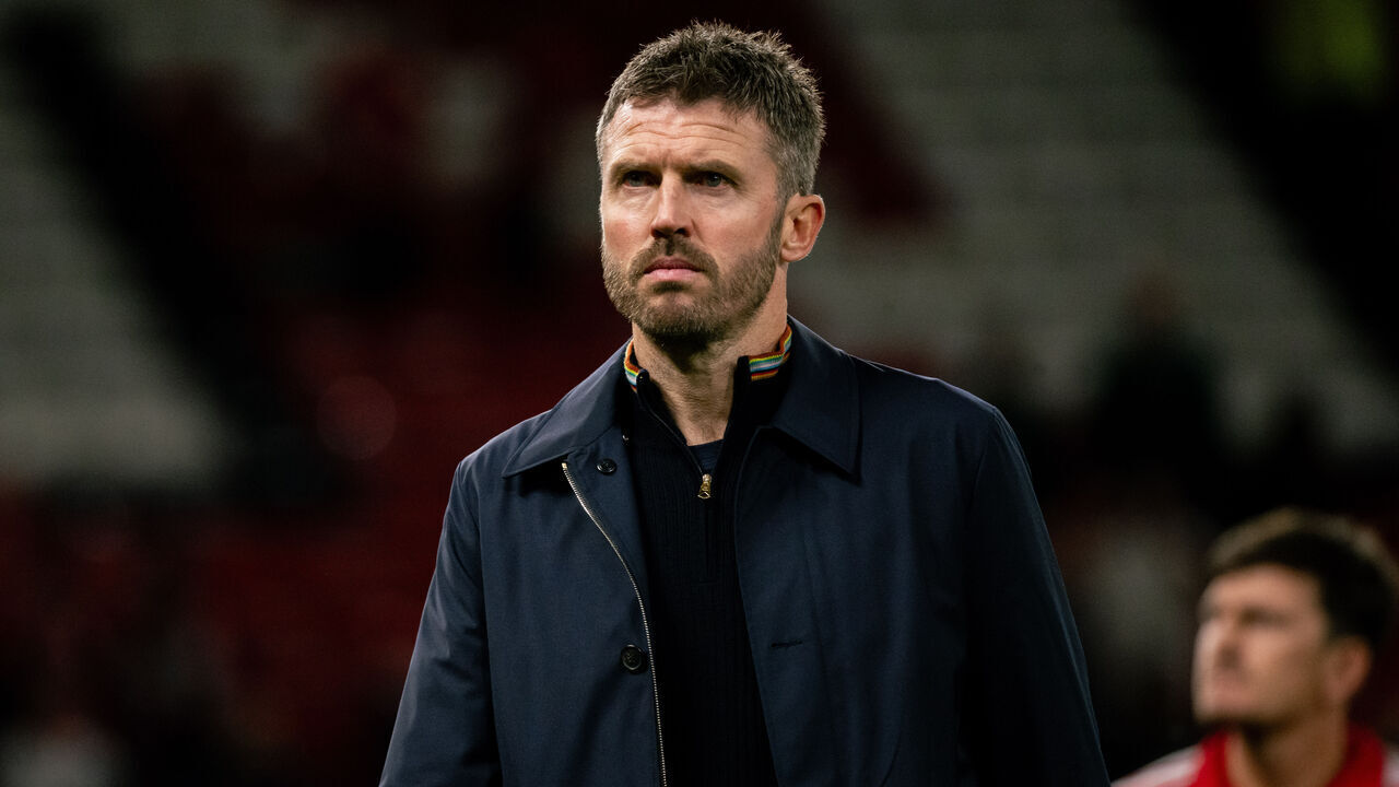 MANCHESTER, ENGLAND - SEPTEMBER 16: Head Coach Michael Carrick of Manchester United applauds the fans after the Carabao Cup Third Round match between Manchester United and Brighton & Hove Albion at Old Trafford on September 16, 2026 in Manchester, England.