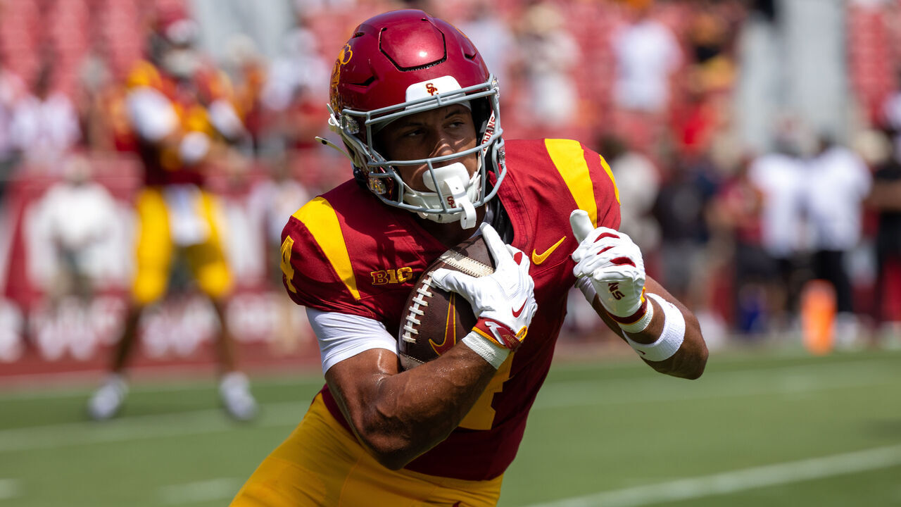 LOS ANGELES, CA - AUGUST 29: Trent Mosley #4 of the USC Trojans warms ups prior to a college football game between the USC Trojans and the San Jose State Spartans on August 29, 2026, at the Los Angeles Memorial Coliseum in Los Angeles, California.