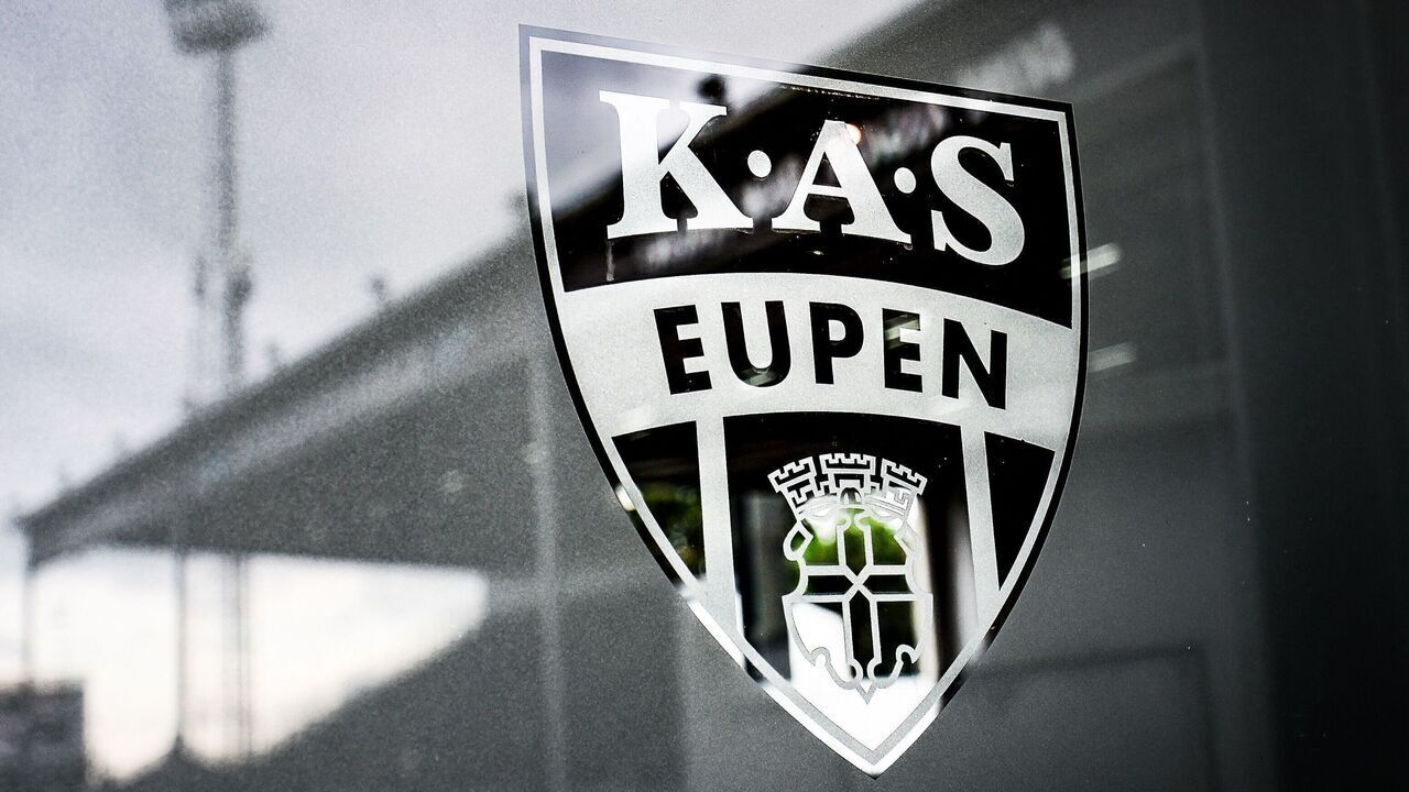 this picture shows the KAS Eupen logo prior to a soccer match between KAS Eupen and SK Beveren, in Eupen, on day 2 of the 2024-2025 'Challenger Pro League' 1B second division of the Belgian championship, Friday 23 August 2024. BELGA PHOTO BRUNO FAHY