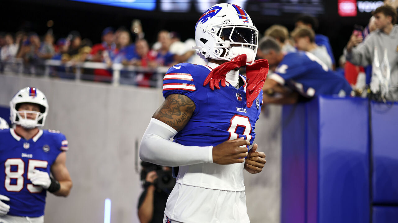 ORCHARD PARK, NEW YORK - SEPTEMBER 17: DJ Moore #2 of the Buffalo Bills runs onto the field prior to an NFL football game against the Detroit Lions at Highmark Stadium on September 17, 2026 in Orchard Park, New York.