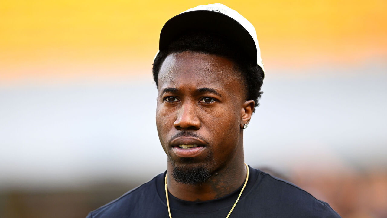 PITTSBURGH, PENNSYLVANIA - AUGUST 13: Joey Porter Jr. #24 of the Pittsburgh Steelers looks on during the game against the Green Bay Packers at Acrisure Stadium on August 13, 2026 in Pittsburgh, Pennsylvania.