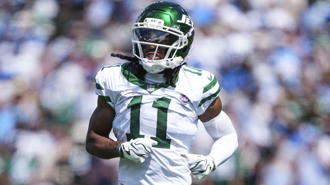 NASHVILLE, TENNESSEE - SEPTEMBER 13: Omar Cooper Jr. #11 of the New York Jets runs across the field during an NFL football game against the Tennessee Titans at Nissan Stadium on September 13, 2026 in Nashville, Tennessee.