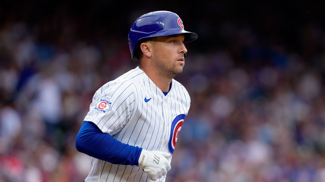 CHICAGO, ILLINOIS - SEPTEMBER 13: Alex Bregman #3 of the Chicago Cubs runs to first base in a game against the Pittsburgh Pirates at Wrigley Field on September 13, 2026 in Chicago, Illinois.