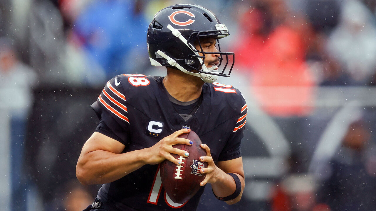 CHICAGO, ILLINOIS - SEPTEMBER 20: Caleb Williams #18 of the Chicago Bears looks to pass the ball against the Minnesota Vikings during the second quarter of the game at Soldier Field on September 20, 2026 in Chicago, Illinois.