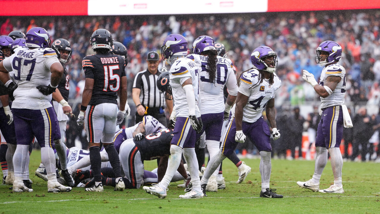 CHICAGO, ILLINOIS - SEPTEMBER 20: Joshua Metellus #44 of the Minnesota Vikings reacts during the fourth quarter of the game against the Chicago Bears at Soldier Field on September 20, 2026 in Chicago, Illinois.