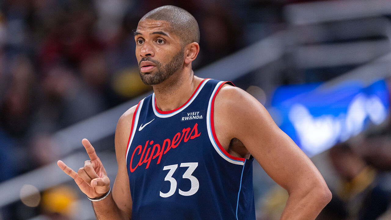 INDIANAPOLIS, INDIANA - MARCH 27: Nicolas Batum #33 of the Los Angeles Clippers signals to a teammate during the game against the Indiana Pacers at Gainbridge Fieldhouse on March 27, 2026 in Indianapolis, Indiana.