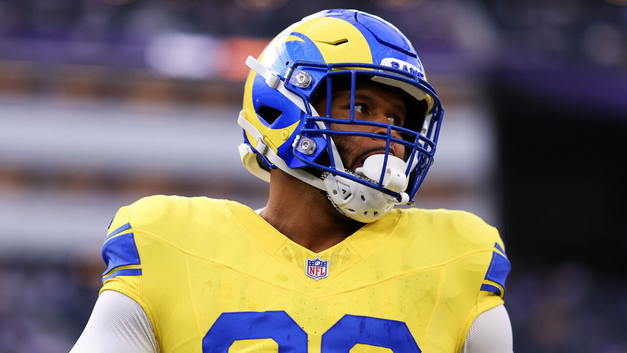 INGLEWOOD, CALIFORNIA - SEPTEMBER 21: Aaron Donald #99 of the Los Angeles Rams warms up prior to the game against the New York Giants at SoFi Stadium on September 21, 2026 in Inglewood, California.