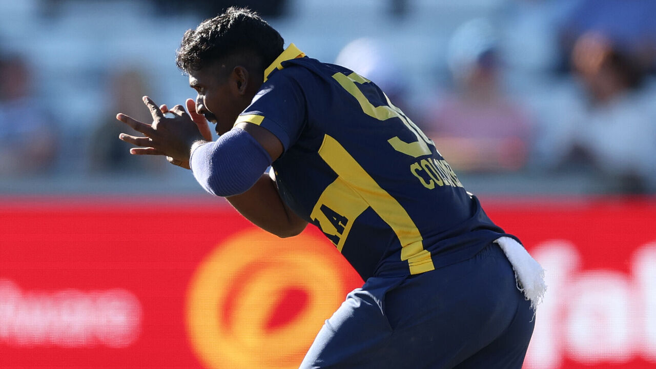 CHESTER-LE-STREET, ENGLAND - SEPTEMBER 22: Sri Lanka bowler Sachindu Colombage prepares to bowl during the 1st Metro Bank ODI between England and Sri Lanka at Banks Homes Riverside on September 22, 2026 in Chester-le-Street, England.
