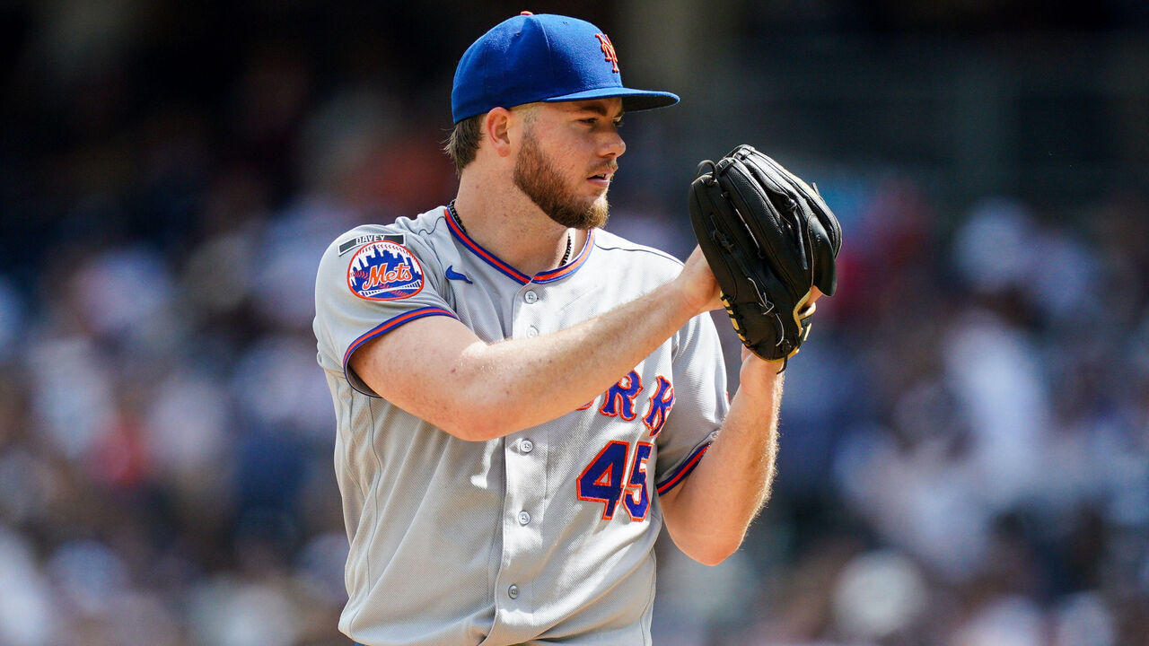 NEW YORK, NEW YORK - SEPTEMBER 13: Christian Scott #45 of the New York Mets in action during the gamed against the New York Yankees at Yankee Stadium on September 13, 2026 in New York City.