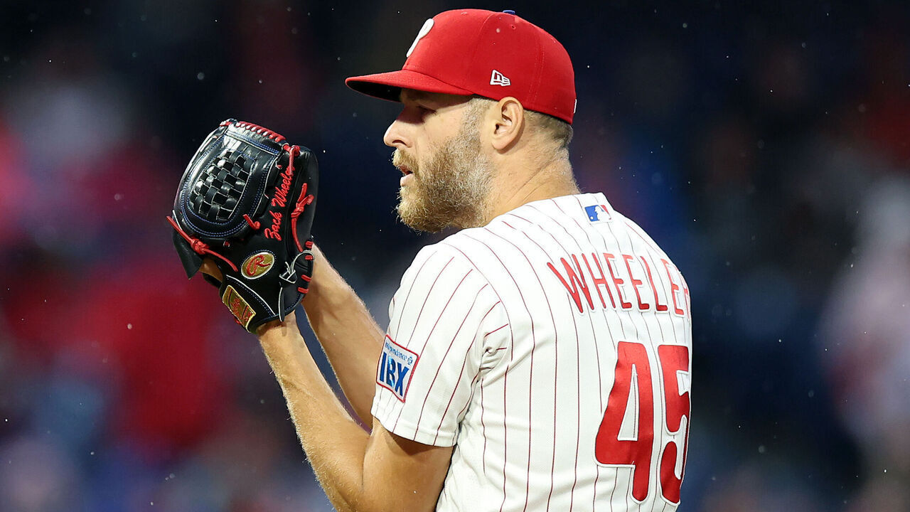 PHILADELPHIA, PENNSYLVANIA - SEPTEMBER 22: Zack Wheeler #45 of the Philadelphia Phillies pitches in the first inning against the Milwaukee Brewers at Citizens Bank Park on September 22, 2026 in Philadelphia, Pennsylvania.