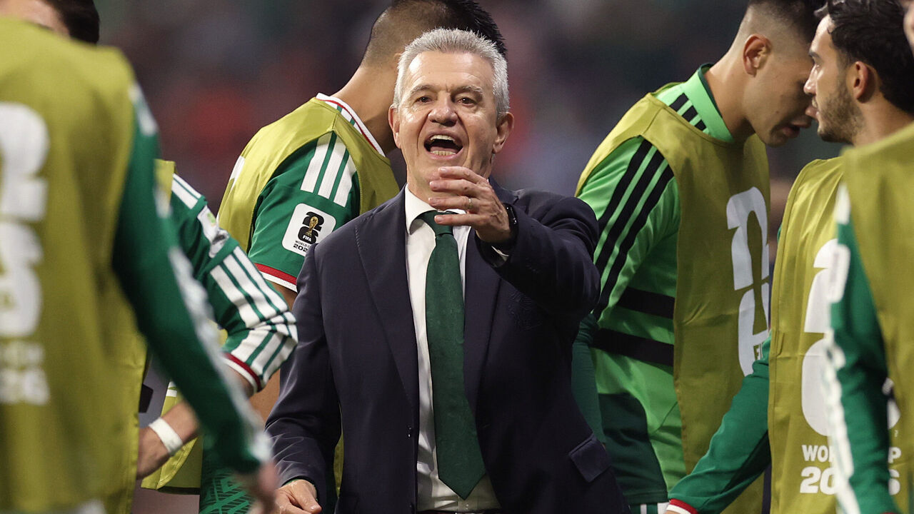 MEXICO CITY, MEXICO - JULY 05: Javier Aguirre, coach of Mexico during the FIFA World Cup 2026 Round Of 16 match between Mexico and England at Mexico City Stadium on July 05, 2026 in Mexico City, Mexico.