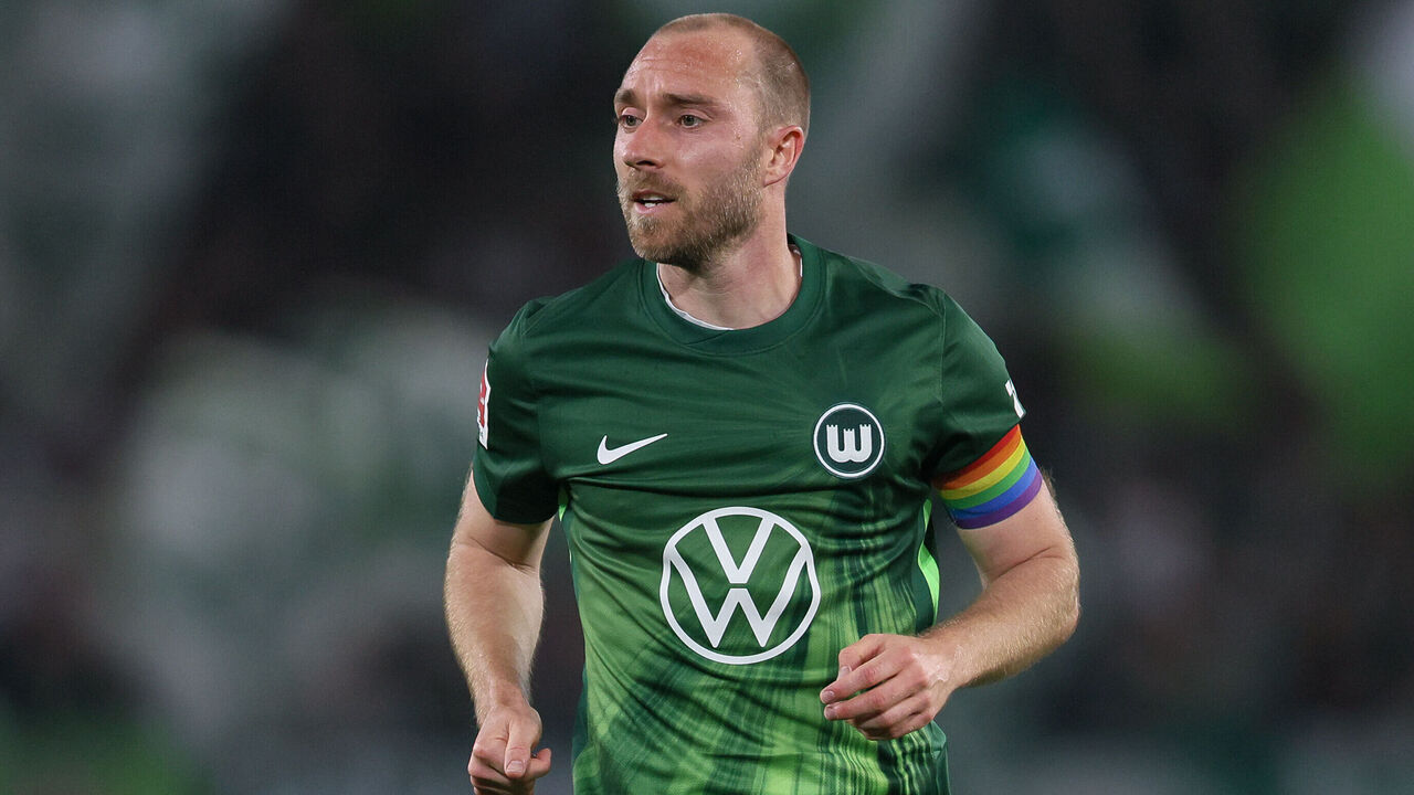 WOLFSBURG, GERMANY - MAY 21: Christian Eriksen of Wolfsburg looks on during the Bundesliga Playoff Leg One match between VfL Wolfsburg an SC Paderborn at Volkswagen Arena on May 21, 2026 in Wolfsburg, Germany.