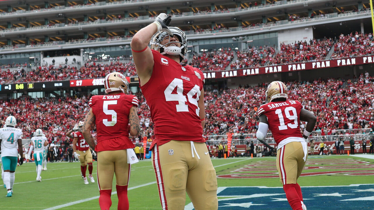SANTA CLARA, CALIFORNIA - SEPTEMBER 20: Kyle Juszczyk #44 of the San Francisco 49ers celebrates after his receiving touchdown against the Miami Dolphins in the third quarter of a game at Levi's Stadium on September 20, 2026 in Santa Clara, California.