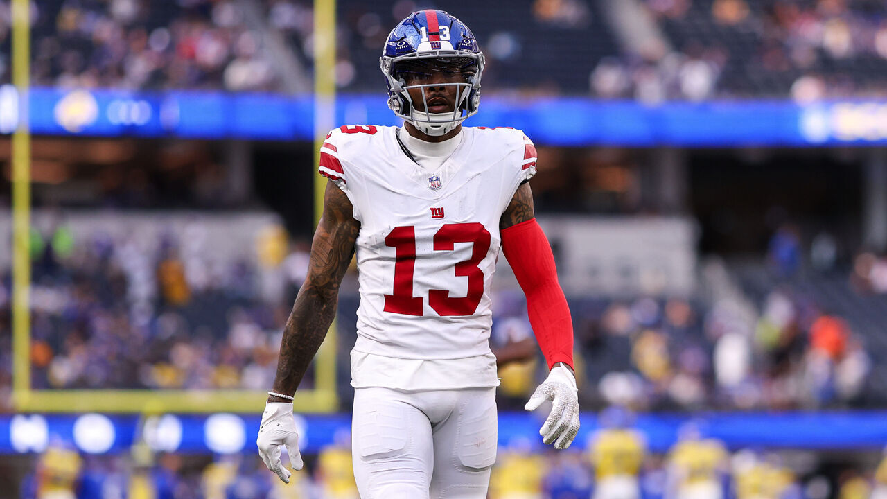 INGLEWOOD, CALIFORNIA - SEPTEMBER 21: Odell Beckham Jr. #13 of the New York Giants warms up prior to the game against the Los Angeles Rams at SoFi Stadium on September 21, 2026 in Inglewood, California.