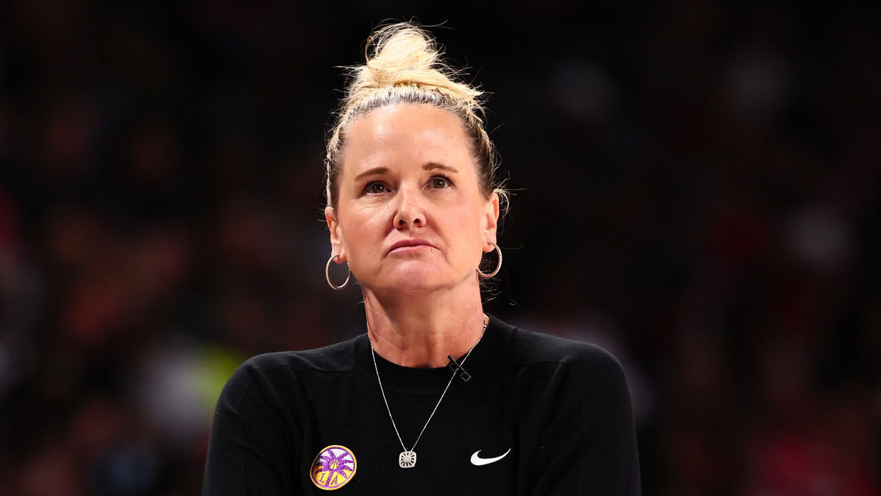 LAS VEGAS, NV - SEPTEMBER 22: Head Coach Lynne Roberts of the Los Angeles Sparks looks on during the game against the Las Vegas Aces on September 22, 2026 at Michelob ULTRA Arena in Las Vegas, Nevada. Mandatory Copyright Notice: Copyright 2026 NBAE