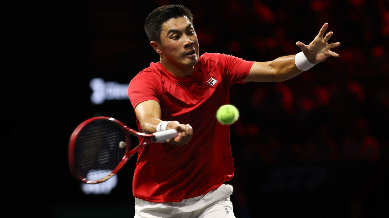 LONDON, ENGLAND - SEPTEMBER 25: Brandon Nakashima of Team World during his match against Jakub Mensik of Team Europe on day one of the 2026 Laver Cup between Team Europe and Team World at The O2 on September 25, 2026 in London, England.