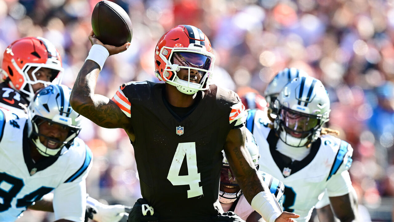 CLEVELAND, OHIO - SEPTEMBER 27: Deshaun Watson #4 of the Cleveland Browns attempts a pass against the Carolina Panthers during the fourth quarter at Huntington Bank Field on September 27, 2026 in Cleveland, Ohio.