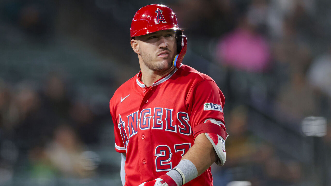 SACRAMENTO, CALIFORNIA - SEPTEMBER 22: Mike Trout #27 of the Los Angeles Angels returns to the dugout in the sixth inning of the Los Angeles Angels and Athletics game at Sutter Health Park on September 22, 2026 in Sacramento, California.