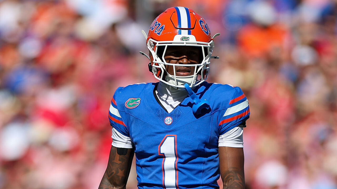 GAINESVILLE, FL - SEPTEMBER 26: Florida Gators wide receiver Vernell Brown III (1) lines up for a play during the game between the Florida Gators and the Mississippi Rebels on September 26, 2026 at Ben Hill Griffin Stadium in Gainesville, Fl.
