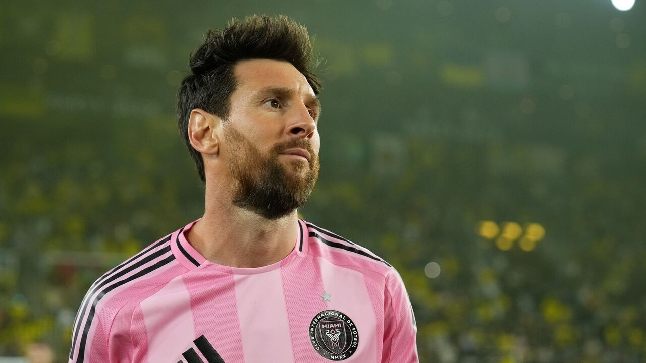COLUMBUS, OHIO - SEPTEMBER 27: Lionel Messi #10 of Inter Miami CF reacts after the MLS match between Columbus Crew and Inter Miami CF at ScottsMiracle-Gro Field on September 27, 2026 in Columbus, Ohio.