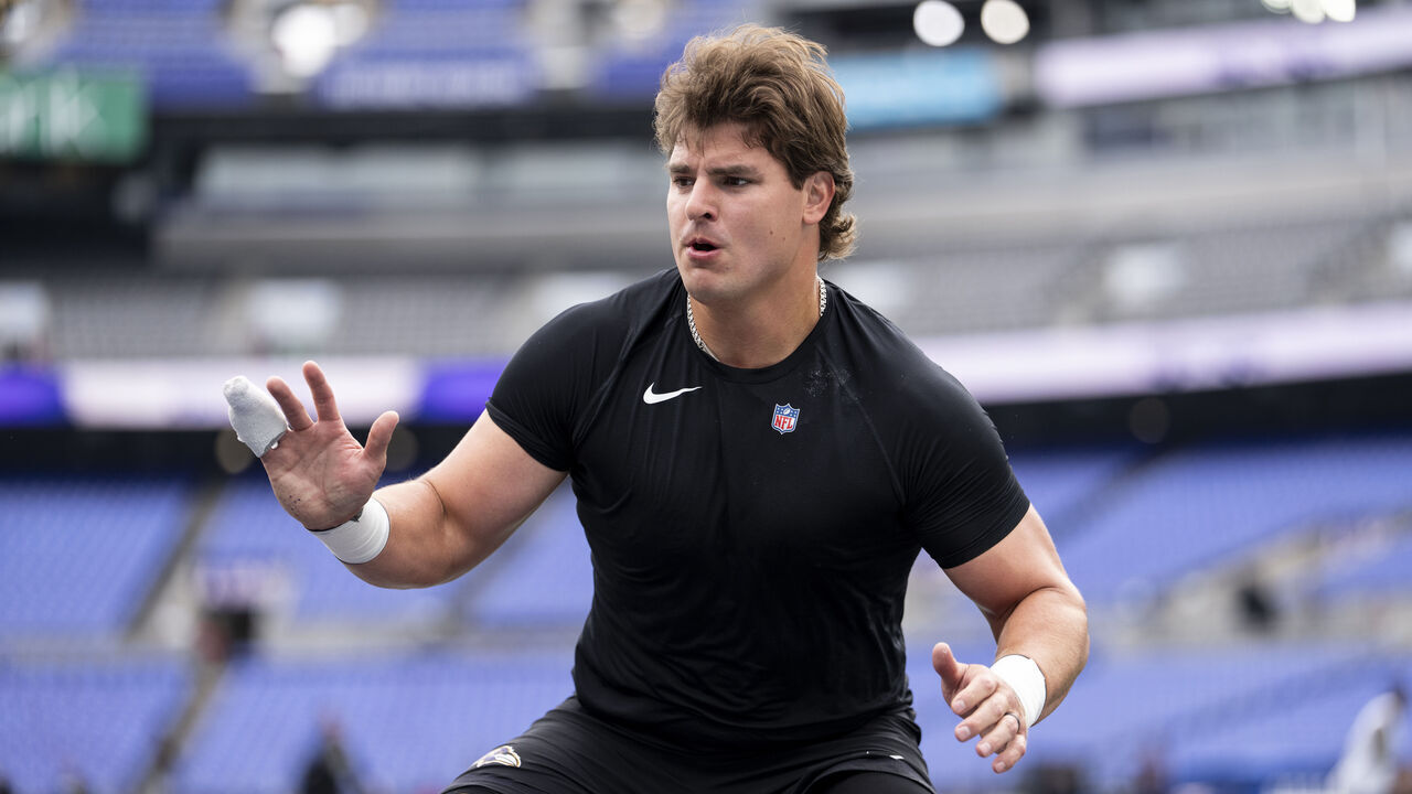 BALTIMORE, MARYLAND - SEPTEMBER 20: Trey Hendrickson #91 of the Baltimore Ravens warms up against the New Orleans Saints during an NFL football game at M&T Bank Stadium on September 20, 2026 in Baltimore, Maryland.