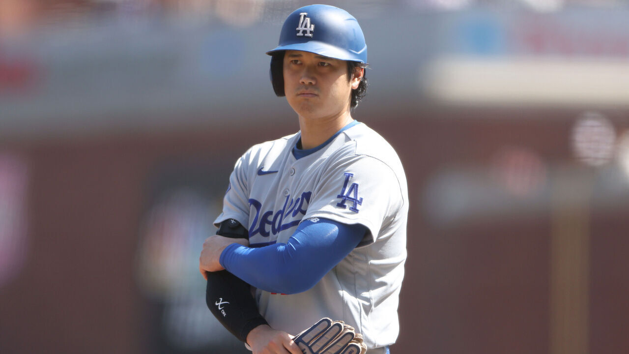 SAN FRANCISCO, CALIFORNIA - SEPTEMBER 27: Shohei Ohtani #17 of the Los Angeles Dodgers looks on as he leads off first base during the third inning against the San Francisco Giants at Oracle Park on September 27, 2026 in San Francisco, California.
