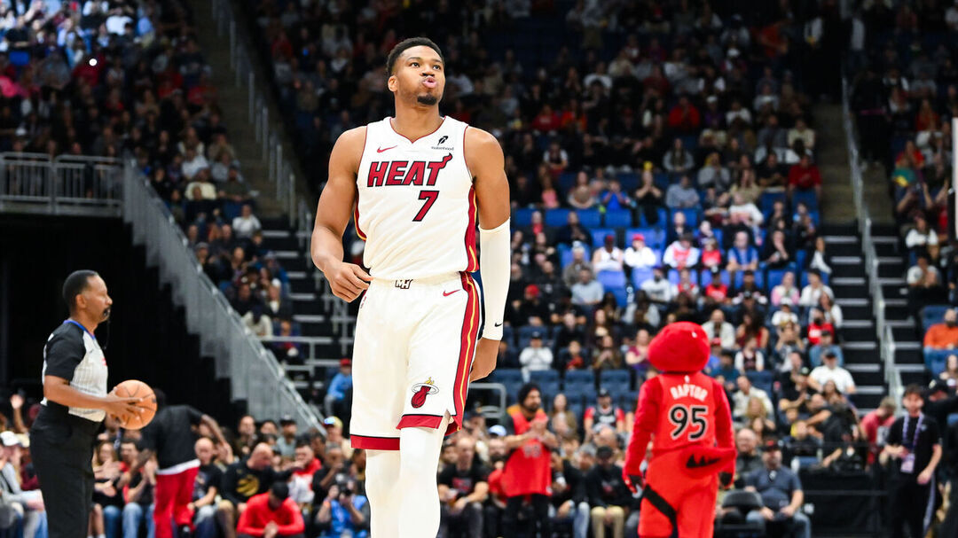 Preseason overreactions: Keep an eye on these 8 NBA trends | theScore