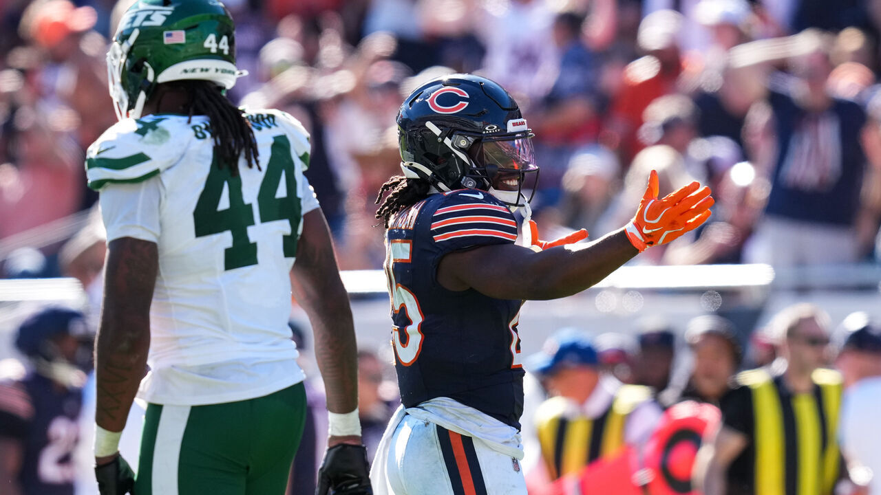 CHICAGO, ILLINOIS - OCTOBER 4: Kyle Monangai #25 of the Chicago Bears reacts during the fourth quarter against the New York Jets at Soldier Field on October 4, 2026 in Chicago, Illinois.