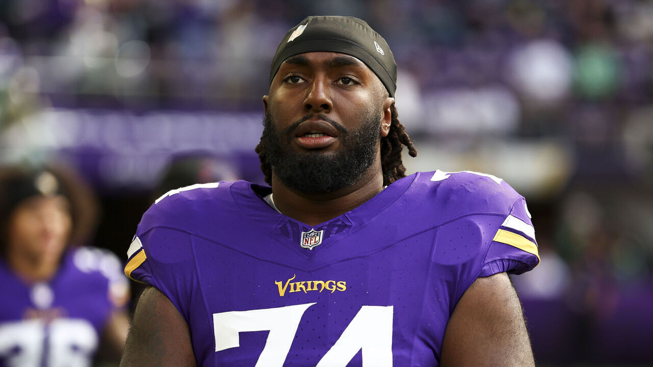 MINNEAPOLIS, MINNESOTA - OCTOBER 19: Donovan Jackson #74 of the Minnesota Vikings warms up prior to an NFL football game against the Philadelphia Eagles at U.S. Bank Stadium on October 19, 2025 in Minneapolis, Minnesota.
