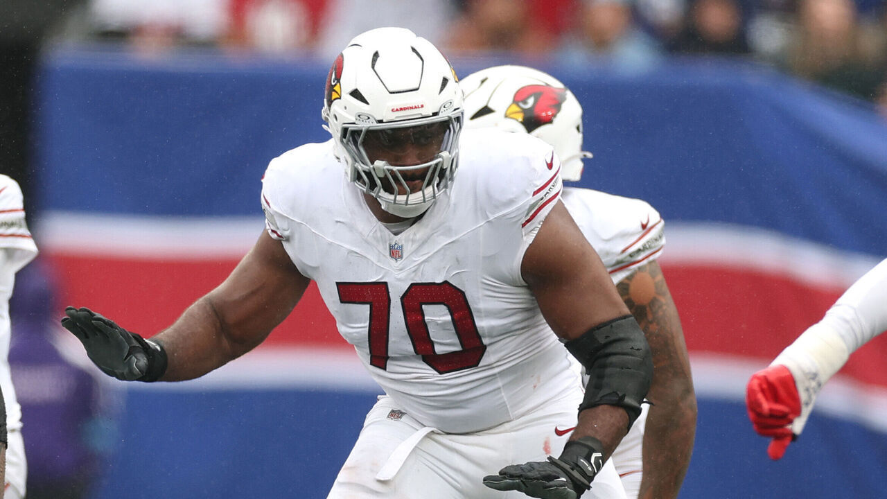 EAST RUTHERFORD, NEW JERSEY - OCTOBER 04: Paris Johnson Jr. #70 of the Arizona Cardinals in action against Kayvon Thibodeaux #5 of the New York Giants during their game at MetLife Stadium on October 04, 2026 in East Rutherford, New Jersey.