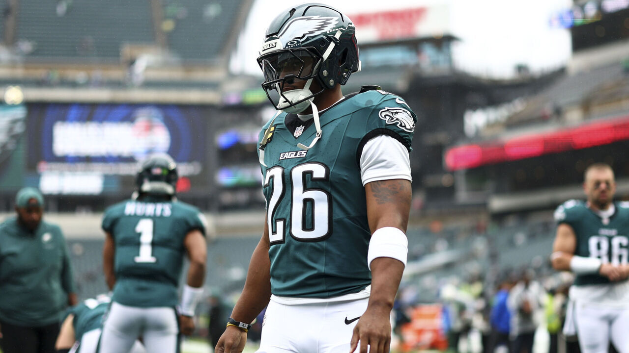 PHILADELPHIA, PENNSYLVANIA - OCTOBER 4: Saquon Barkley #26 of the Philadelphia Eagles warms up prior to an NFL football game against the Los Angeles Rams at Lincoln Financial Field on October 4, 2026 in Philadelphia, Pennsylvania.