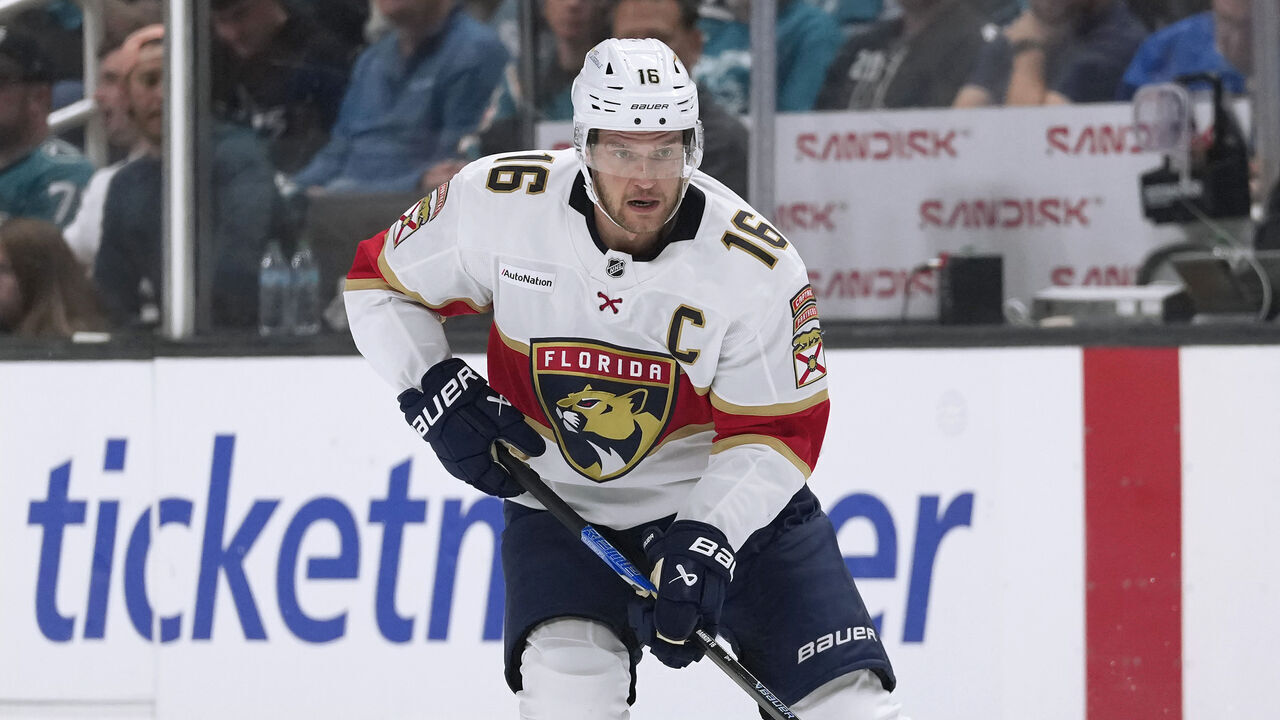 SAN JOSE, CALIFORNIA - OCTOBER 01: Aleksander Barkov #16 of the Florida Panthers skates with the puck against the San Jose Sharks during the first period during an NHL hockey game at SAP Center on October 01, 2026 in San Jose, California.