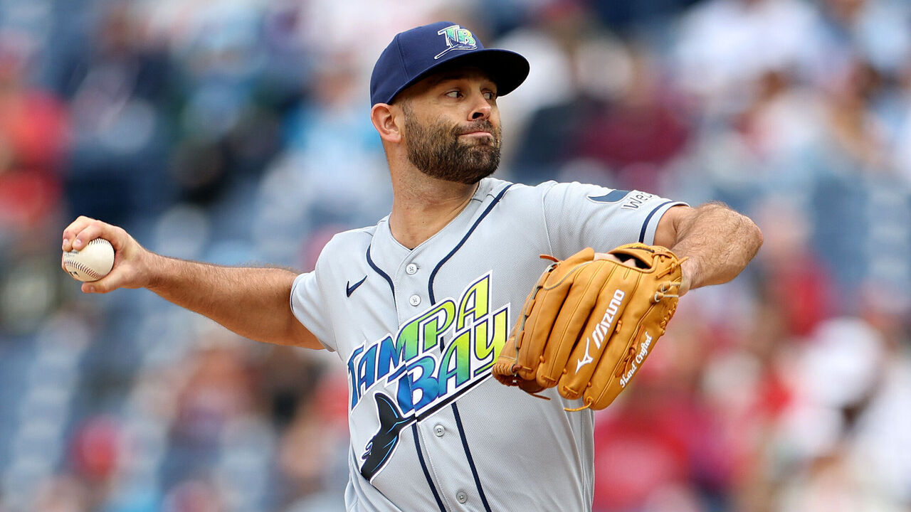 PHILADELPHIA, PENNSYLVANIA - SEPTEMBER 27: Nick Martinez #28 of the Tampa Bay Rays pitches in the first inning during a game against the Philadelphia Phillies at Citizens Bank Park on September 27, 2026 in Philadelphia, Pennsylvania.