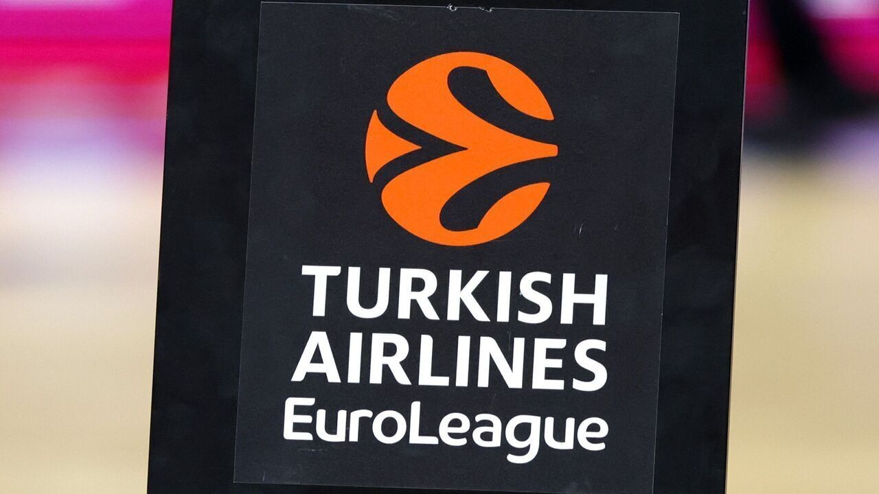 BERLIN, GERMANY - DECEMBER 07: Turkish Airlines EuroLeague logo during the Turkish Airlines EuroLeague Regular Season Round 13 match between Alba Berlin and Anadolu Efes Istanbul at Mercedes Benz Arena on December 07, 2023 in Berlin, Germany.