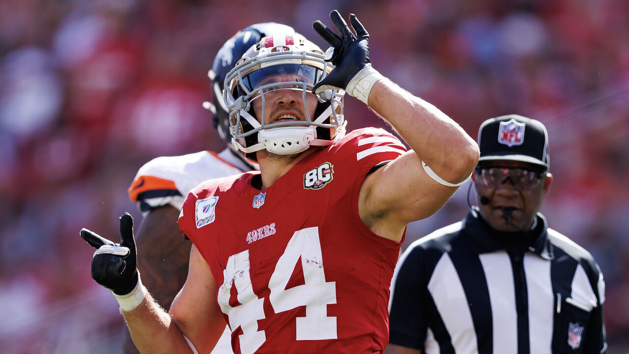 SANTA CLARA, CALIFORNIA - OCTOBER 4: Kyle Juszczyk #44 of the San Francisco 49ers celebrates after completing a first-down during the second quarter of an NFL football game against the Denver Broncos at Levi's Stadium on October 4, 2026 in Santa Clara, California.