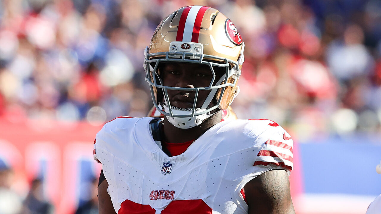 EAST RUTHERFORD, NJ - NOVEMBER 02: Mykel Williams #98 of the San Francisco 49ers during the game against the New York Giants on November 2, 2025 at MetLife Stadium in East Rutherford, New Jersey.
