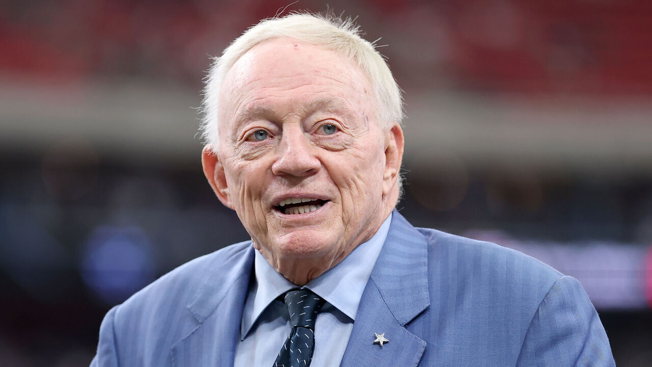 HOUSTON, TEXAS - OCTOBER 04: Jerry Jones of the Dallas Cowboys walks on the field before the game against the Houston Texans at Reliant Stadium on October 04, 2026 in Houston, Texas.